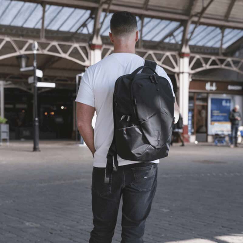 MALETA TARGUS TERRA 15.6 BPK BLK - Image 3