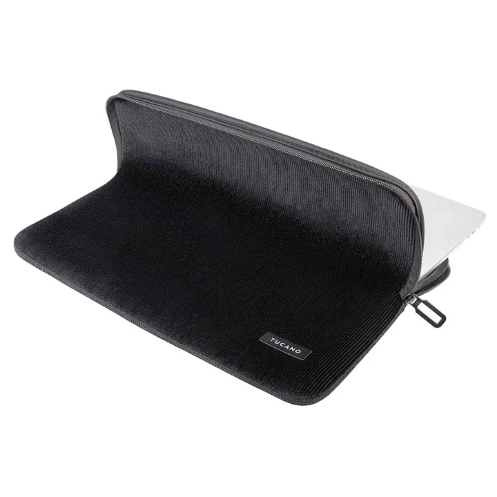 Funda TUCANO CORDUROY MANGA Para MacBook Pro de 16¨ - Negro - Image 2